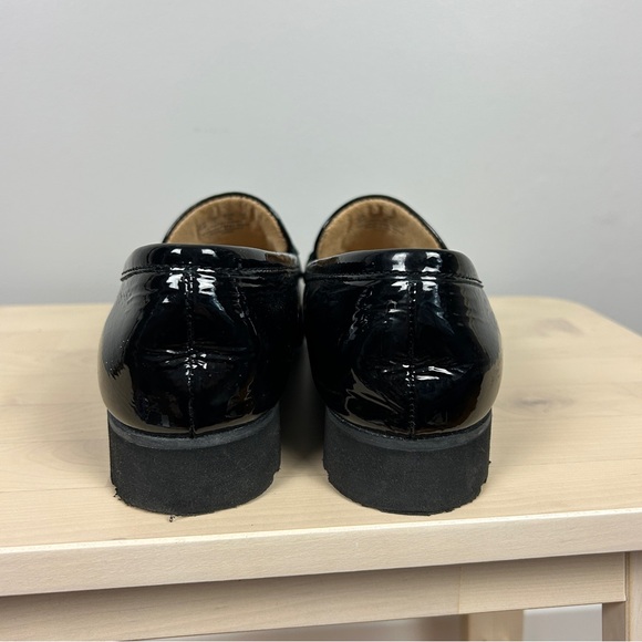 Vintage Naturalizer Black Patent Leather Loafers - Picture 2 of 6